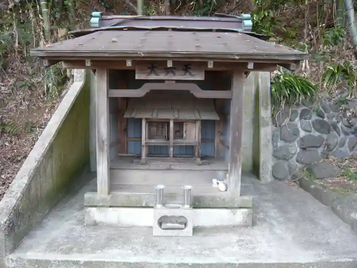 仲屋敷観世音(神奈川県)