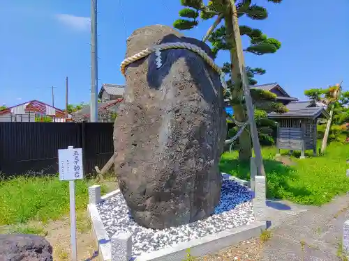 國建神社の建物その他