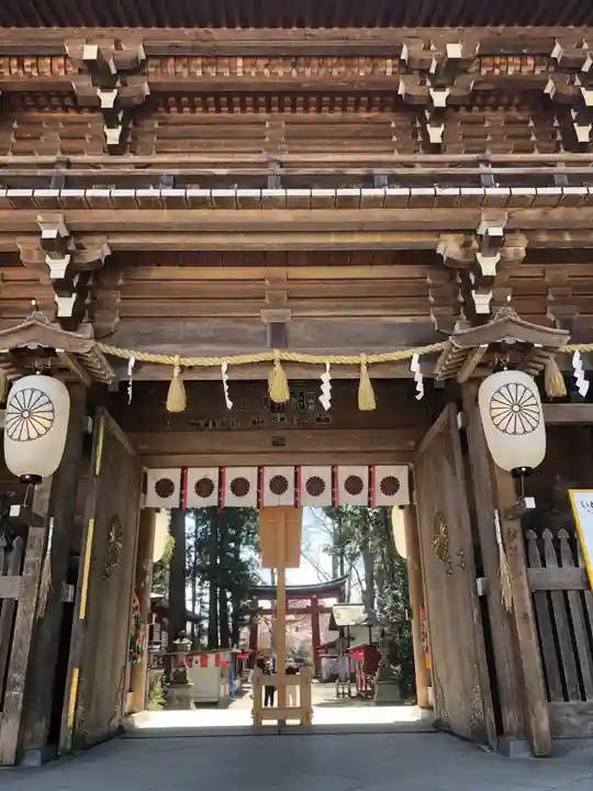 伊佐須美神社の山門・神門