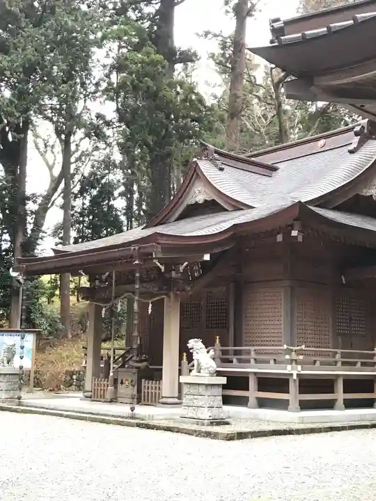 須山浅間神社の本殿・本堂