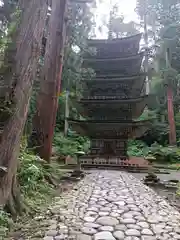 出羽神社(出羽三山神社)～三神合祭殿～の建物その他