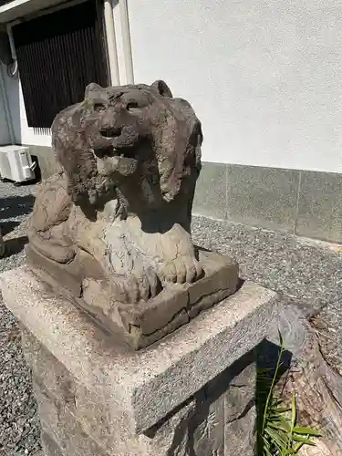 東大禅寺の狛犬