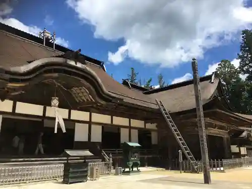 高野山金剛峯寺の本殿・本堂