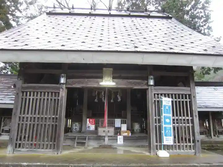 葛城神社の本殿・本堂