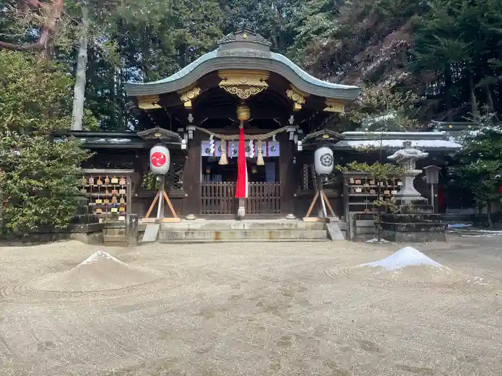 八大神社の本殿・本堂