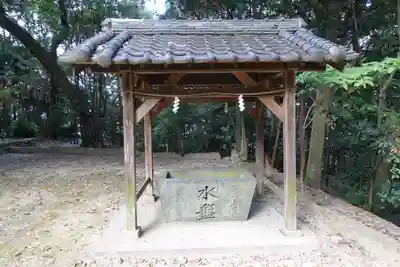 耳成山口神社の手水舎