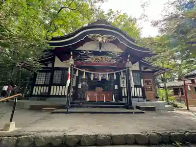 新屋山神社(山梨県)