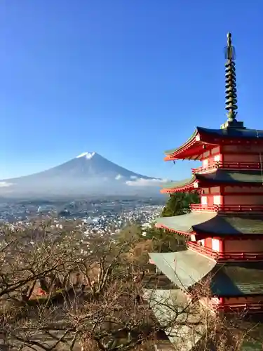 新倉富士浅間神社の景色