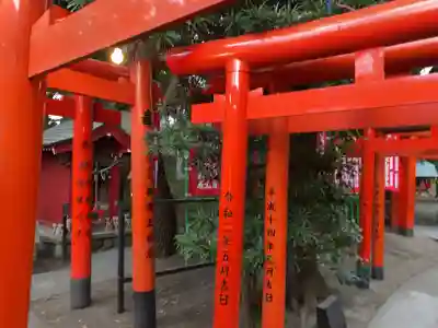 鵠沼伏見稲荷神社の鳥居