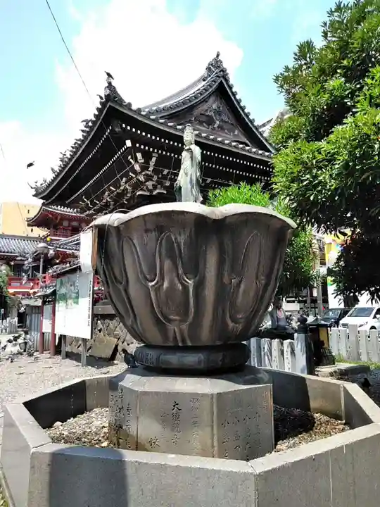 大須観音 (北野山真福寺宝生院)の手水舎