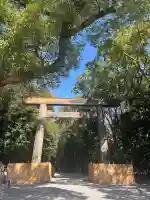 熱田神宮の{uncategorized: "未分類", other: "その他", undefined: "問題あり", building: "その他建物", grave: "お墓", sacred_gate: "鳥居", guardian: "狛犬", statue: "像", buddha: "仏像", history: "歴史", nature: "自然", garden: "庭園", animal: "動物", pagoda: "塔", temizu: "手水舎", mountain_gate: "山門・神門", sanctuary: "本殿・本堂", subordinate: "末社・摂社", art: "芸術", scenery: "景色", jizo: "地蔵", ema: "絵馬", goshuin: "御朱印", omikuji: "おみくじ", items: "授与品その他", amulet: "お守り", goshuincho: "御朱印帳", eats: "食事", festival: "お祭り", votive_dance: "神楽", shichigosan: "七五三参", wedding: "結婚式", experience: "体験その他", initially: "初詣", around: "周辺", anti_infection: "感染症対策"}