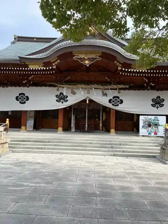 岸城神社の{uncategorized: "未分類", other: "その他", undefined: "問題あり", building: "その他建物", grave: "お墓", sacred_gate: "鳥居", guardian: "狛犬", statue: "像", buddha: "仏像", history: "歴史", nature: "自然", garden: "庭園", animal: "動物", pagoda: "塔", temizu: "手水舎", mountain_gate: "山門・神門", sanctuary: "本殿・本堂", subordinate: "末社・摂社", art: "芸術", scenery: "景色", jizo: "地蔵", ema: "絵馬", goshuin: "御朱印", omikuji: "おみくじ", items: "授与品その他", amulet: "お守り", goshuincho: "御朱印帳", eats: "食事", festival: "お祭り", votive_dance: "神楽", shichigosan: "七五三参", wedding: "結婚式", experience: "体験その他", initially: "初詣", around: "周辺", anti_infection: "感染症対策"}