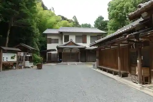 烏帽子形八幡神社のその他建物
