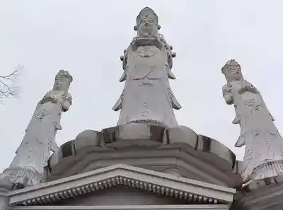 鳥居観音(埼玉県)