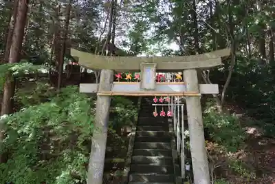 滑川神社 - 仕事と子どもの守り神の鳥居