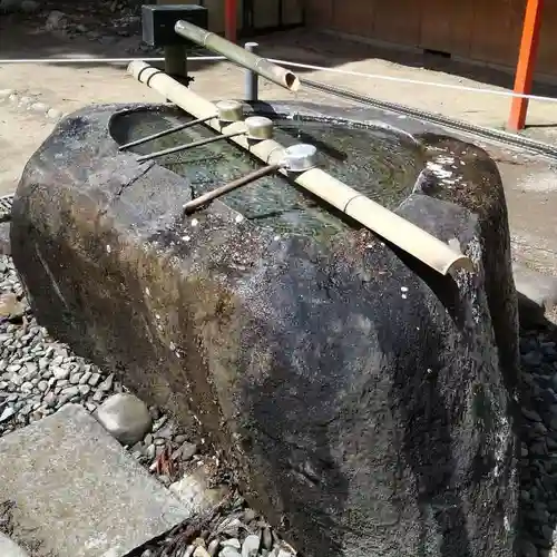 白山神社の手水