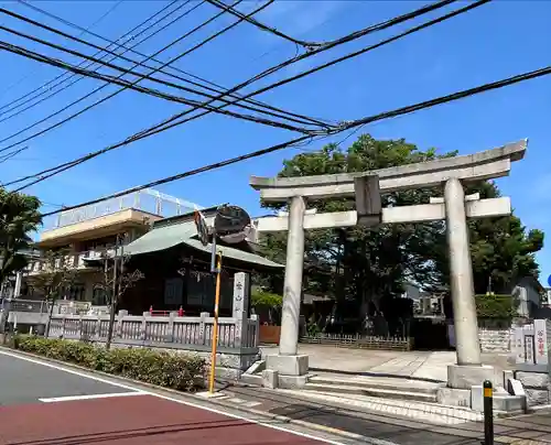 白山神社の鳥居