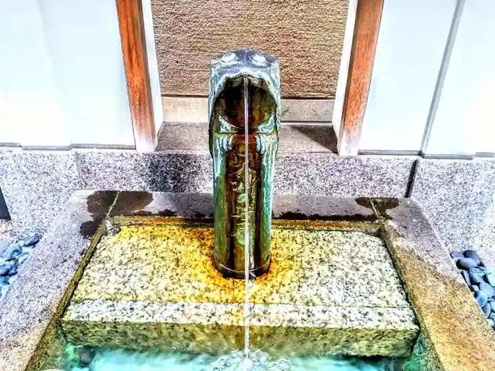 櫻天神社の手水舎