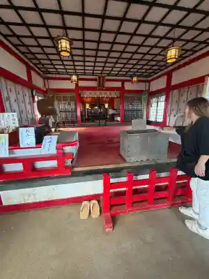 箱根元宮の{uncategorized: "未分類", other: "その他", undefined: "問題あり", building: "その他建物", grave: "お墓", sacred_gate: "鳥居", guardian: "狛犬", statue: "像", buddha: "仏像", history: "歴史", nature: "自然", garden: "庭園", animal: "動物", pagoda: "塔", temizu: "手水舎", mountain_gate: "山門・神門", sanctuary: "本殿・本堂", subordinate: "末社・摂社", art: "芸術", scenery: "景色", jizo: "地蔵", ema: "絵馬", goshuin: "御朱印", omikuji: "おみくじ", items: "授与品その他", amulet: "お守り", goshuincho: "御朱印帳", eats: "食事", festival: "お祭り", votive_dance: "神楽", shichigosan: "七五三参", wedding: "結婚式", experience: "体験その他", initially: "初詣", around: "周辺", anti_infection: "感染症対策"}