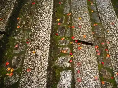 永源寺の{uncategorized: "未分類", other: "その他", undefined: "問題あり", building: "その他建物", grave: "お墓", sacred_gate: "鳥居", guardian: "狛犬", statue: "像", buddha: "仏像", history: "歴史", nature: "自然", garden: "庭園", animal: "動物", pagoda: "塔", temizu: "手水舎", mountain_gate: "山門・神門", sanctuary: "本殿・本堂", subordinate: "末社・摂社", art: "芸術", scenery: "景色", jizo: "地蔵", ema: "絵馬", goshuin: "御朱印", omikuji: "おみくじ", items: "授与品その他", amulet: "お守り", goshuincho: "御朱印帳", eats: "食事", festival: "お祭り", votive_dance: "神楽", shichigosan: "七五三参", wedding: "結婚式", experience: "体験その他", initially: "初詣", around: "周辺", anti_infection: "感染症対策"}