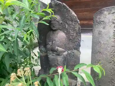 乳出地蔵堂(神奈川県)