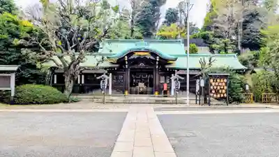 白金氷川神社の本殿・本堂