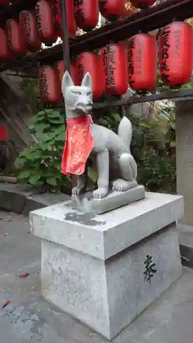 市谷亀岡八幡宮の狛犬