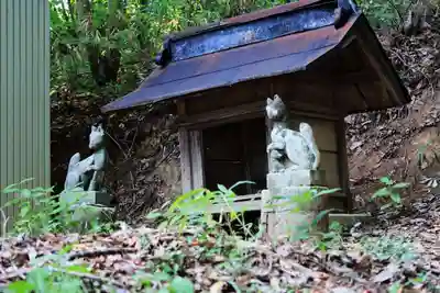 亀岡八幡宮の末社・摂社