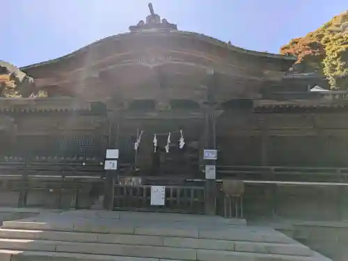 函館八幡宮の{uncategorized: "未分類", other: "その他", undefined: "問題あり", building: "その他建物", grave: "お墓", sacred_gate: "鳥居", guardian: "狛犬", statue: "像", buddha: "仏像", history: "歴史", nature: "自然", garden: "庭園", animal: "動物", pagoda: "塔", temizu: "手水舎", mountain_gate: "山門・神門", sanctuary: "本殿・本堂", subordinate: "末社・摂社", art: "芸術", scenery: "景色", jizo: "地蔵", ema: "絵馬", goshuin: "御朱印", omikuji: "おみくじ", items: "授与品その他", amulet: "お守り", goshuincho: "御朱印帳", eats: "食事", festival: "お祭り", votive_dance: "神楽", shichigosan: "七五三参", wedding: "結婚式", experience: "体験その他", initially: "初詣", around: "周辺", anti_infection: "感染症対策"}