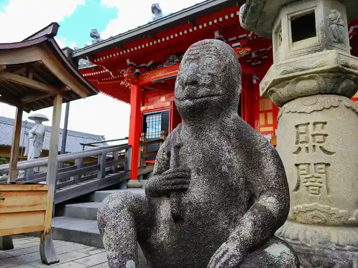 三光寺(三光寺松鷹坊)の狛犬