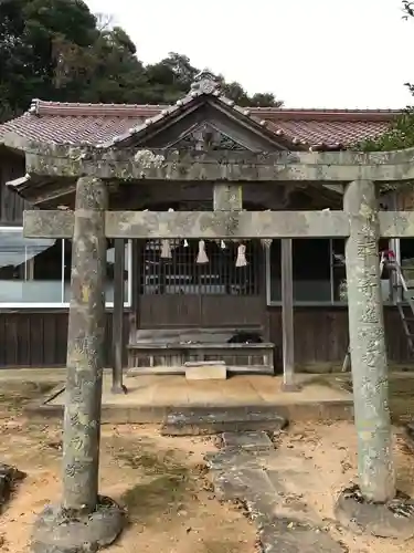 春日神社の鳥居