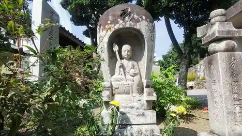 瀧泉寺の仏像