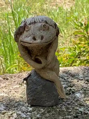 岐阜護國神社の狛犬