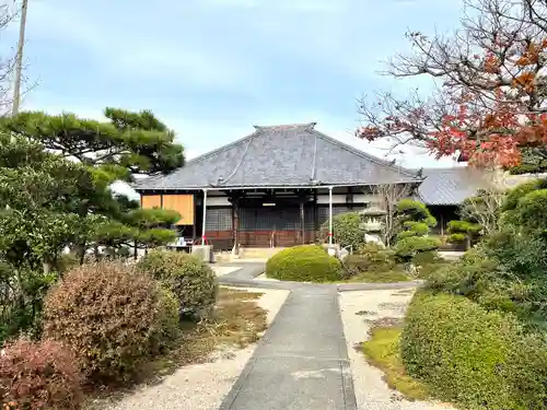 浄安寺の本殿・本堂