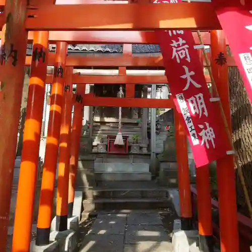 諏訪神社の鳥居