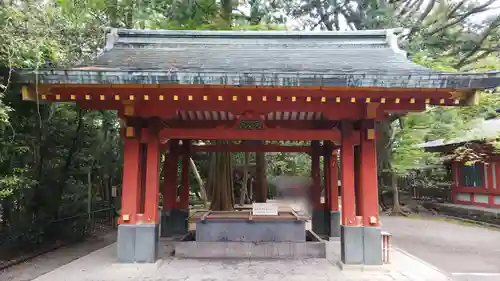 武蔵一宮氷川神社の手水