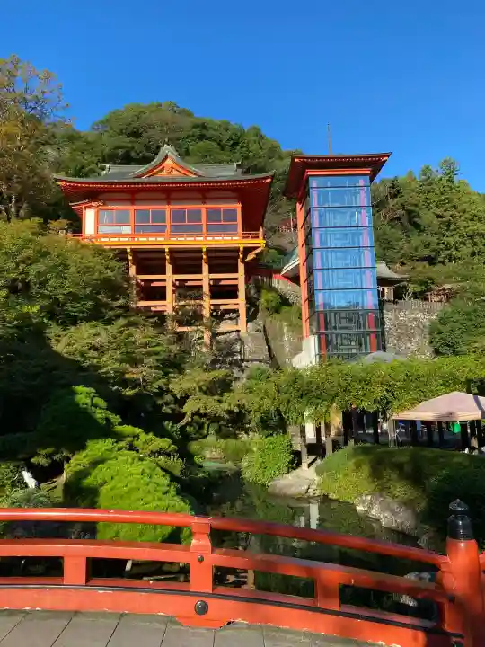 祐徳稲荷神社の{uncategorized: "未分類", other: "その他", undefined: "問題あり", building: "その他建物", grave: "お墓", sacred_gate: "鳥居", guardian: "狛犬", statue: "像", buddha: "仏像", history: "歴史", nature: "自然", garden: "庭園", animal: "動物", pagoda: "塔", temizu: "手水舎", mountain_gate: "山門・神門", sanctuary: "本殿・本堂", subordinate: "末社・摂社", art: "芸術", scenery: "景色", jizo: "地蔵", ema: "絵馬", goshuin: "御朱印", omikuji: "おみくじ", items: "授与品その他", amulet: "お守り", goshuincho: "御朱印帳", eats: "食事", festival: "お祭り", votive_dance: "神楽", shichigosan: "七五三参", wedding: "結婚式", experience: "体験その他", initially: "初詣", around: "周辺", anti_infection: "感染症対策"}