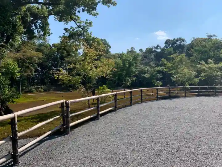 鹿苑寺(金閣寺)の周辺