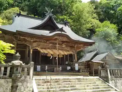 清神社の本殿・本堂