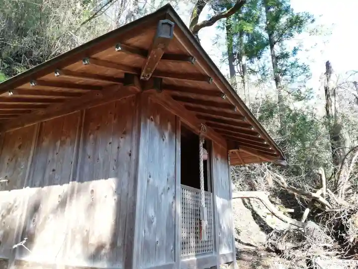 大峯不動尊の本殿・本堂