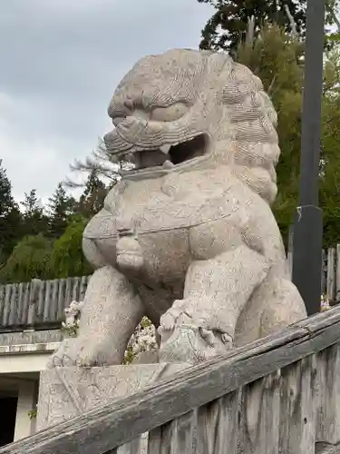 盛岡八幡宮の狛犬