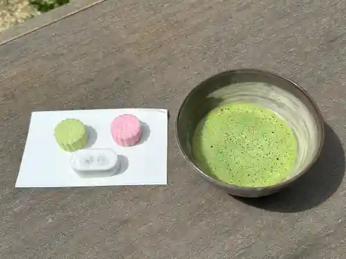 田口招魂社の{uncategorized: "未分類", other: "その他", undefined: "問題あり", building: "その他建物", grave: "お墓", sacred_gate: "鳥居", guardian: "狛犬", statue: "像", buddha: "仏像", history: "歴史", nature: "自然", garden: "庭園", animal: "動物", pagoda: "塔", temizu: "手水舎", mountain_gate: "山門・神門", sanctuary: "本殿・本堂", subordinate: "末社・摂社", art: "芸術", scenery: "景色", jizo: "地蔵", ema: "絵馬", goshuin: "御朱印", omikuji: "おみくじ", items: "授与品その他", amulet: "お守り", goshuincho: "御朱印帳", eats: "食事", festival: "お祭り", votive_dance: "神楽", shichigosan: "七五三参", wedding: "結婚式", experience: "体験その他", initially: "初詣", around: "周辺", anti_infection: "感染症対策"}