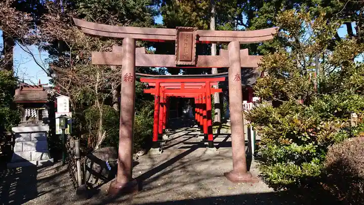 亀ケ池八幡宮の鳥居