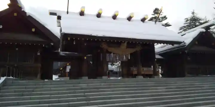 北海道神宮の山門・神門