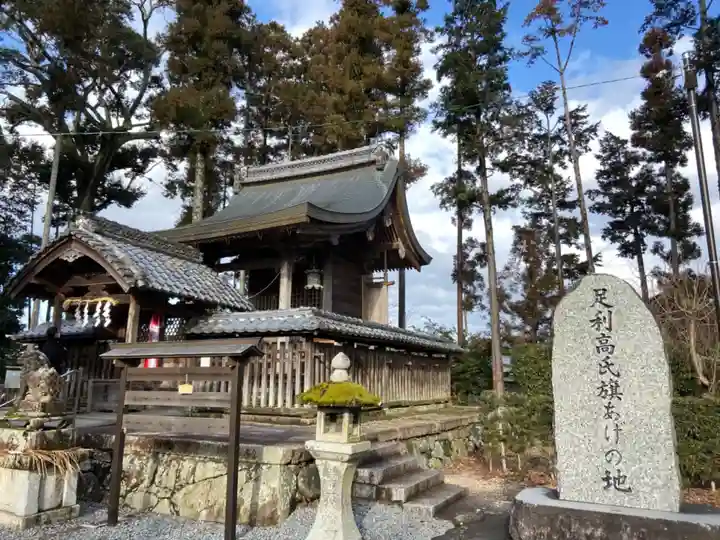 篠村八幡宮の本殿・本堂