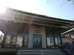 願行寺の本殿