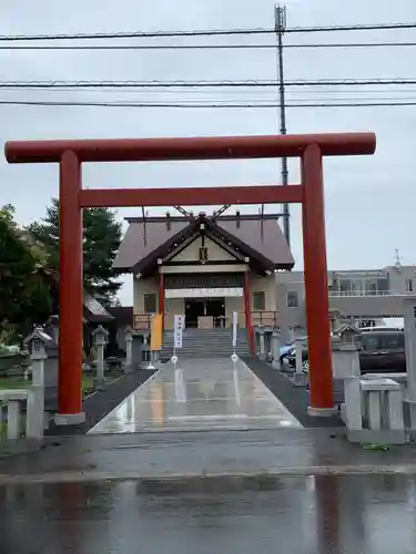 新川皇大神社の鳥居