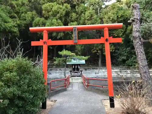 宇佐八幡神社の末社