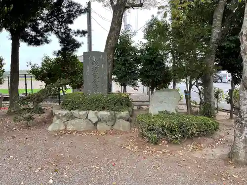 八幡神社の建物その他