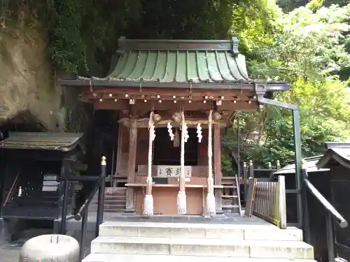 銭洗弁財天宇賀福神社(神奈川県)